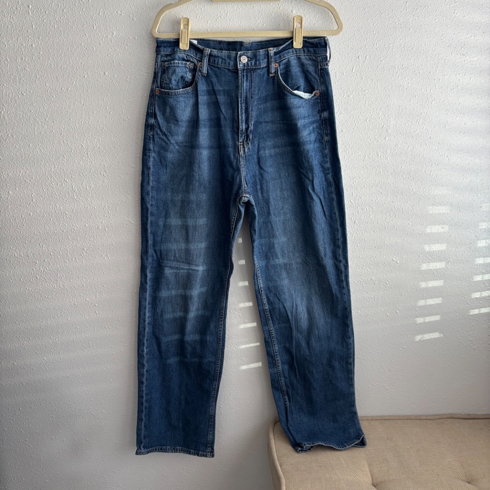 GAP Women's Loose High Rise Jeans in Medium Indigo Wash - 31/12R